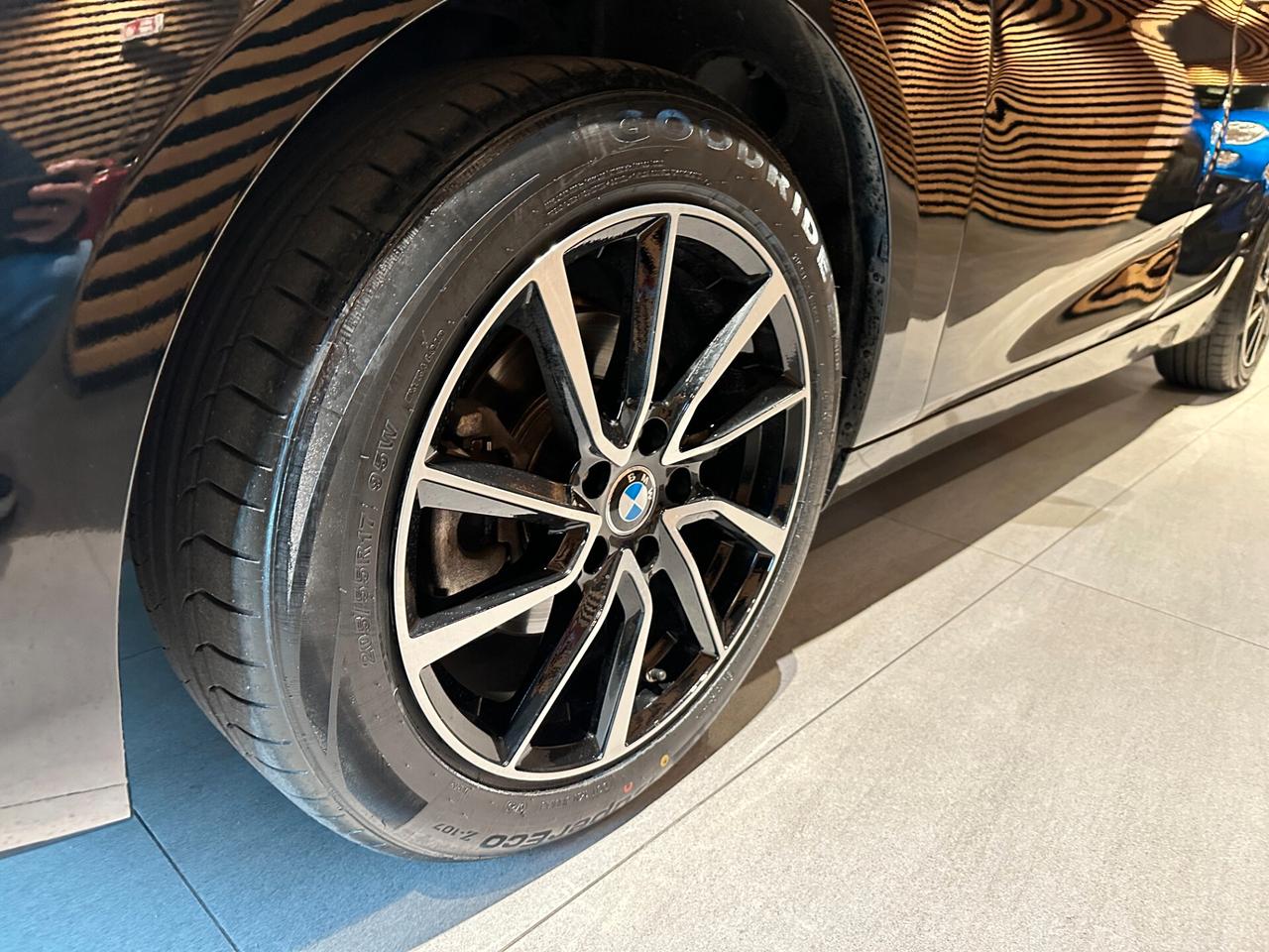 Bmw 216 218d Active Tourer Advantage