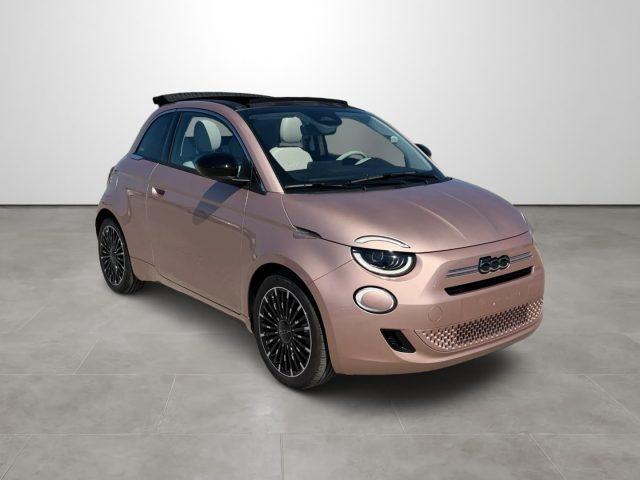 FIAT 500 Cabrio 1.0 hybrid Dolcevita La Prima
