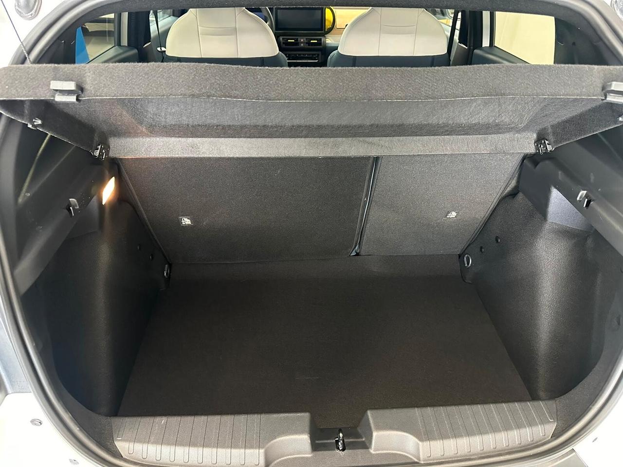 Fiat Grande Panda 1.2 Hybrid 110 CV S&S La Prima