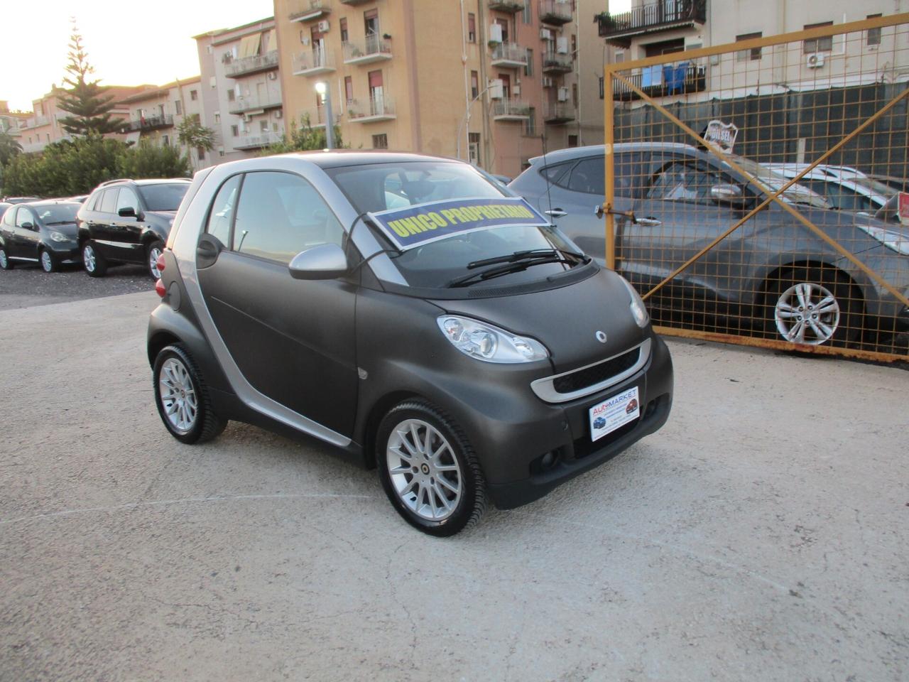 Smart ForTwo 1000 62 kW coupé passion