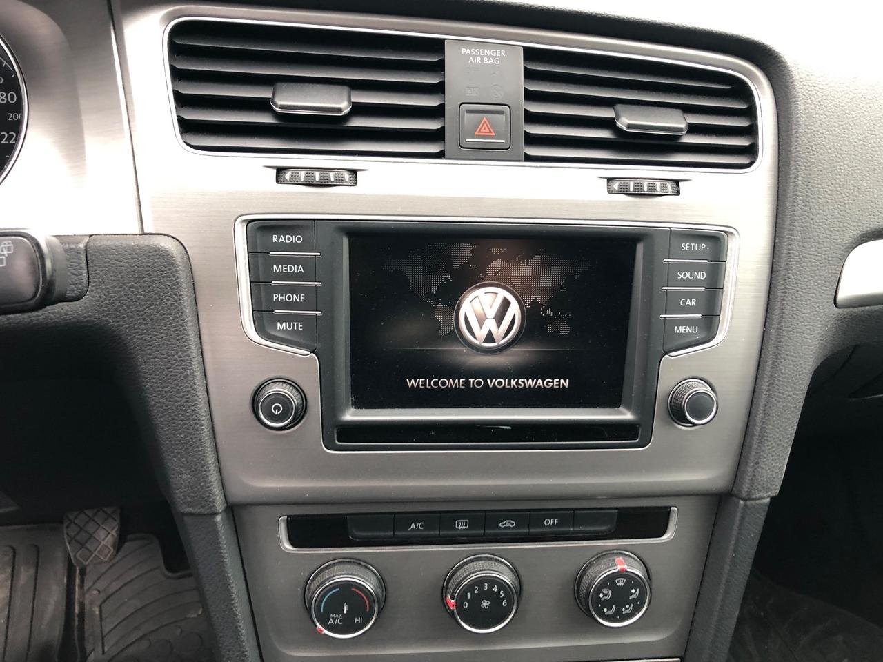 Volkswagen Golf 2.0 TDI 5p. Highline BlueMotion garanzia 12 mesi