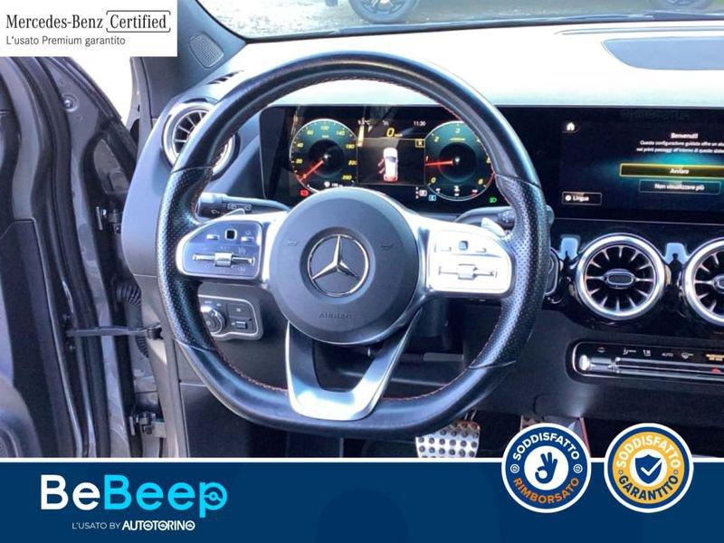Mercedes-Benz GLA 200 D PREMIUM 4MATIC AUTO
