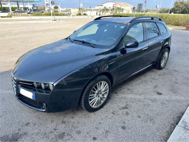Alfa Romeo 159 1.9 JTDm Sportwagon Distinctive