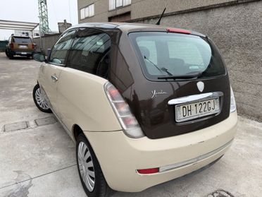 Lancia Ypsilon 1.2 benzina euro4 bicolore