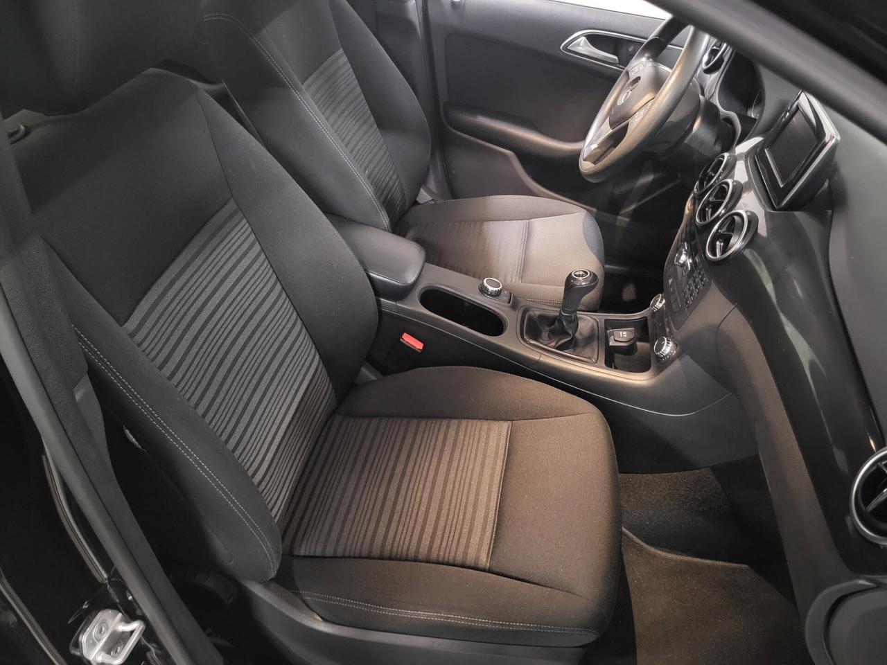 Mercedes-benz B 180 BlueEFFICIENCY Executive PREZZO REALE!! TUTTI I TAGLIANDI MERCEDES!! UNICO PROPRIETARIO!!