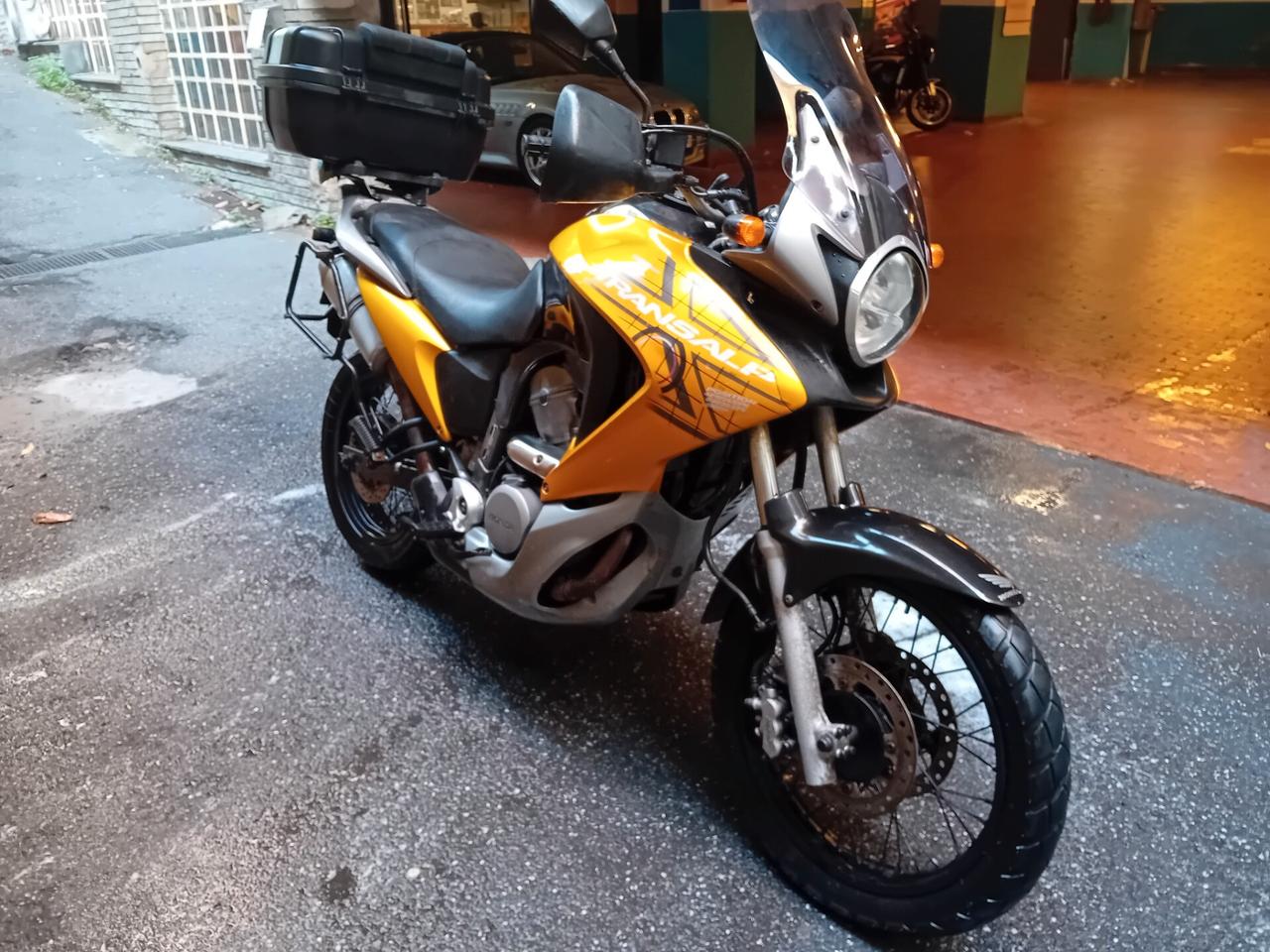 Honda Transalp XL 700 V