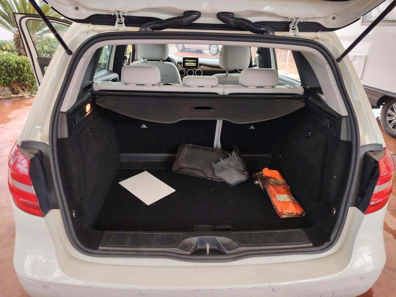 Mercedes-benz B 180 CDI BlueEFFICIENCY Executive automatico