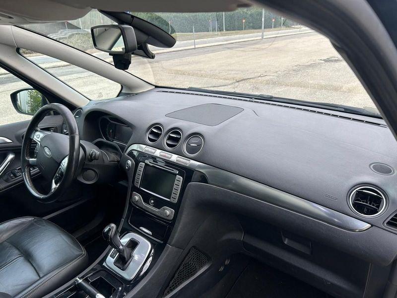 Ford S-Max 2.0 203 cv EcoBoost Titanium