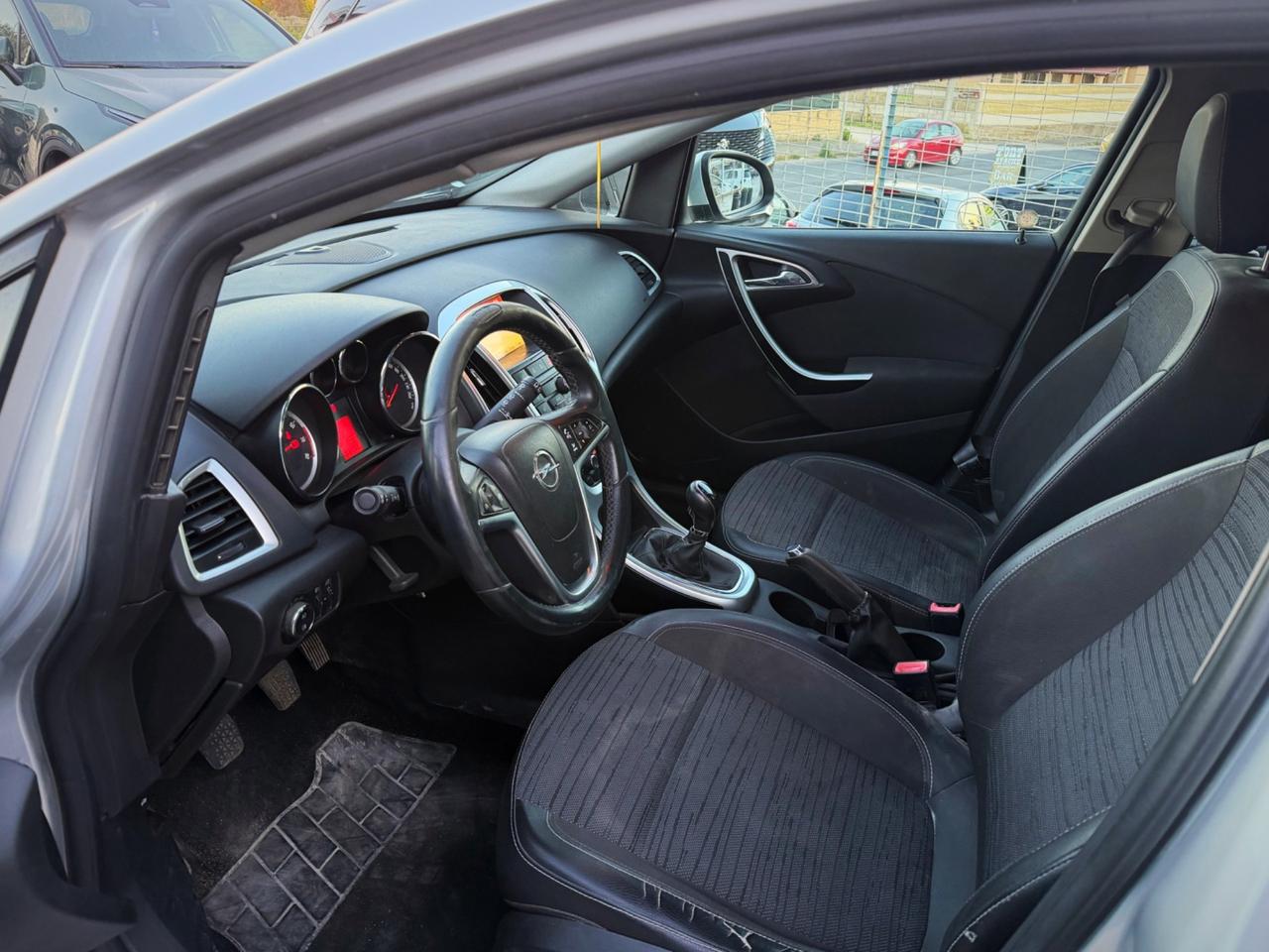 Opel Astra 1.4 Turbo 140CV Sports Tourer GPL Tech Cosmo