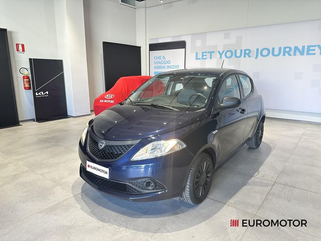 Lancia Ypsilon 5 Porte 1.0 FireFly Hybrid Maryne