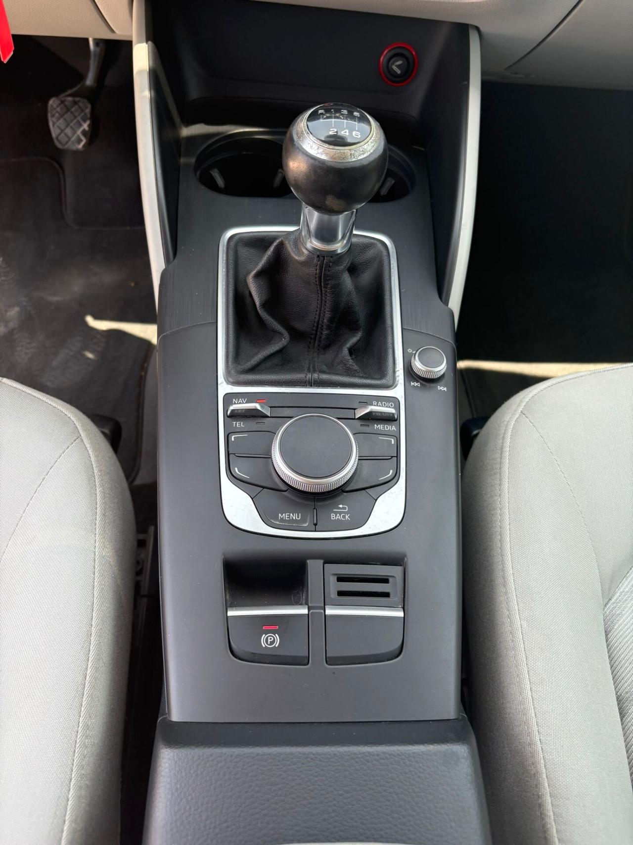 Audi A3 1.6 TDI clean diesel Attraction