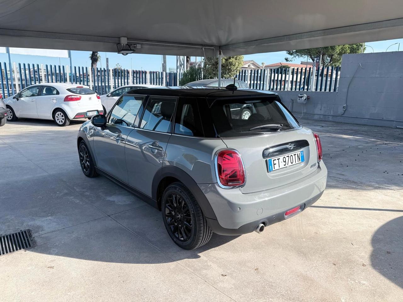 Mini 1.5 One Baker Street 5 porte