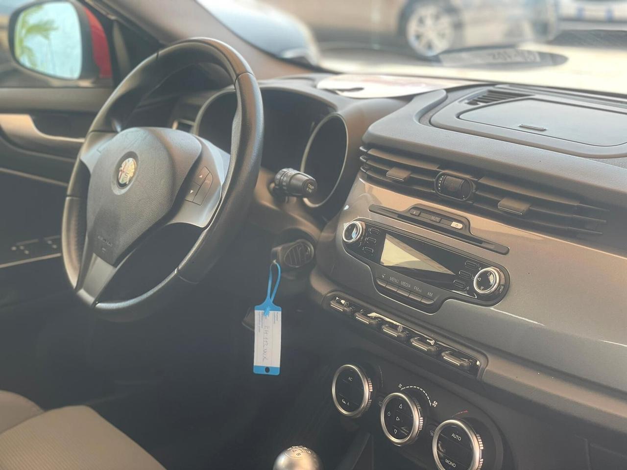 Alfa Romeo Giulietta 1.6 JTDm-2 105 CV Exclusive