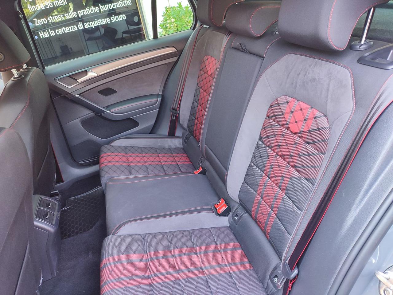 Volkswagen Golf GTI 2.0 TSI GTI TCR DSG 5p #11764