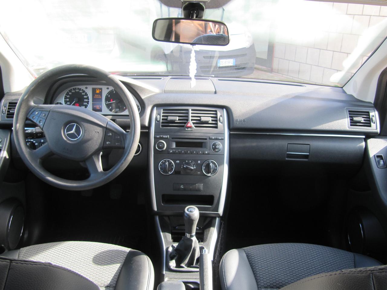 Mercedes-benz B 180 NGT BlueEFFICIENCY - benzgpl