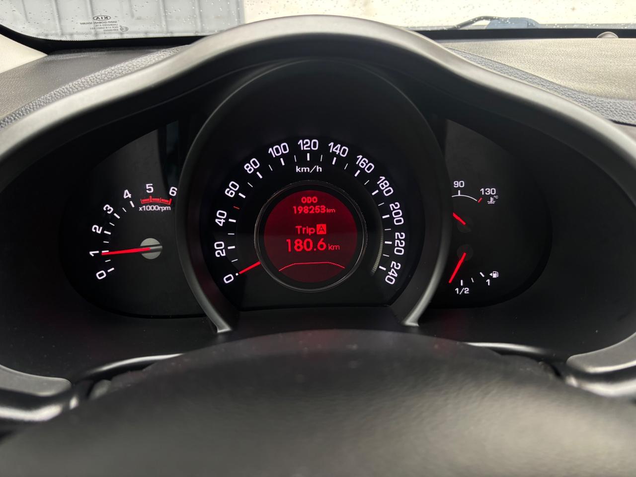 Kia Sportage 1.7 CRDI. Neopatentati. Garanzia