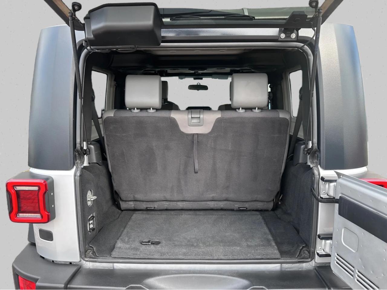 Jeep Wrangler 3p. 2.8CRD 177CV, manuale, Fari LED