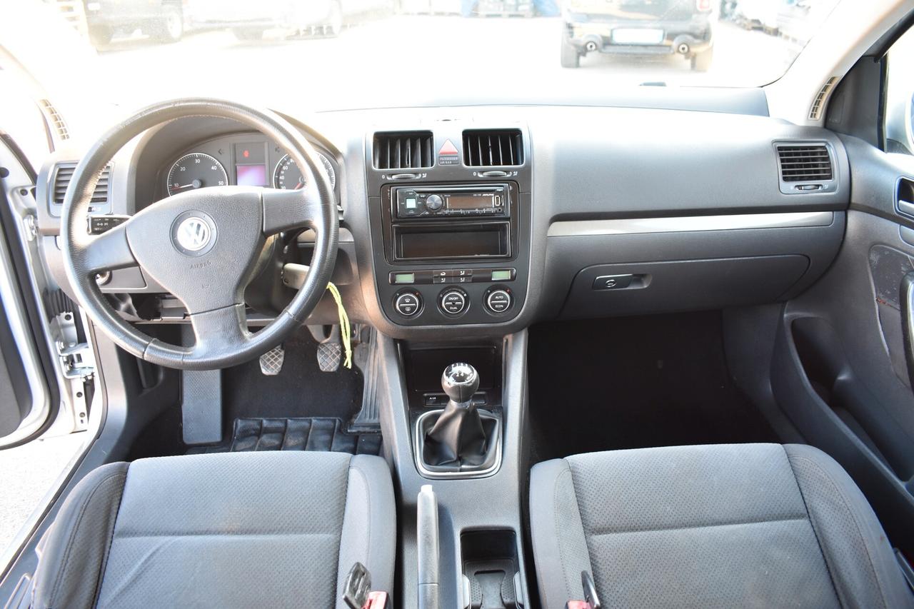 Volkswagen Golf 1.9 TDI Sportline