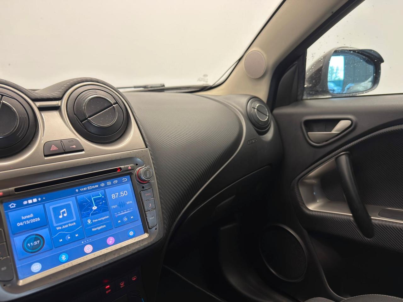 Alfa Romeo MiTo 1.6 JTDm 16V Distinctive Sport Pack