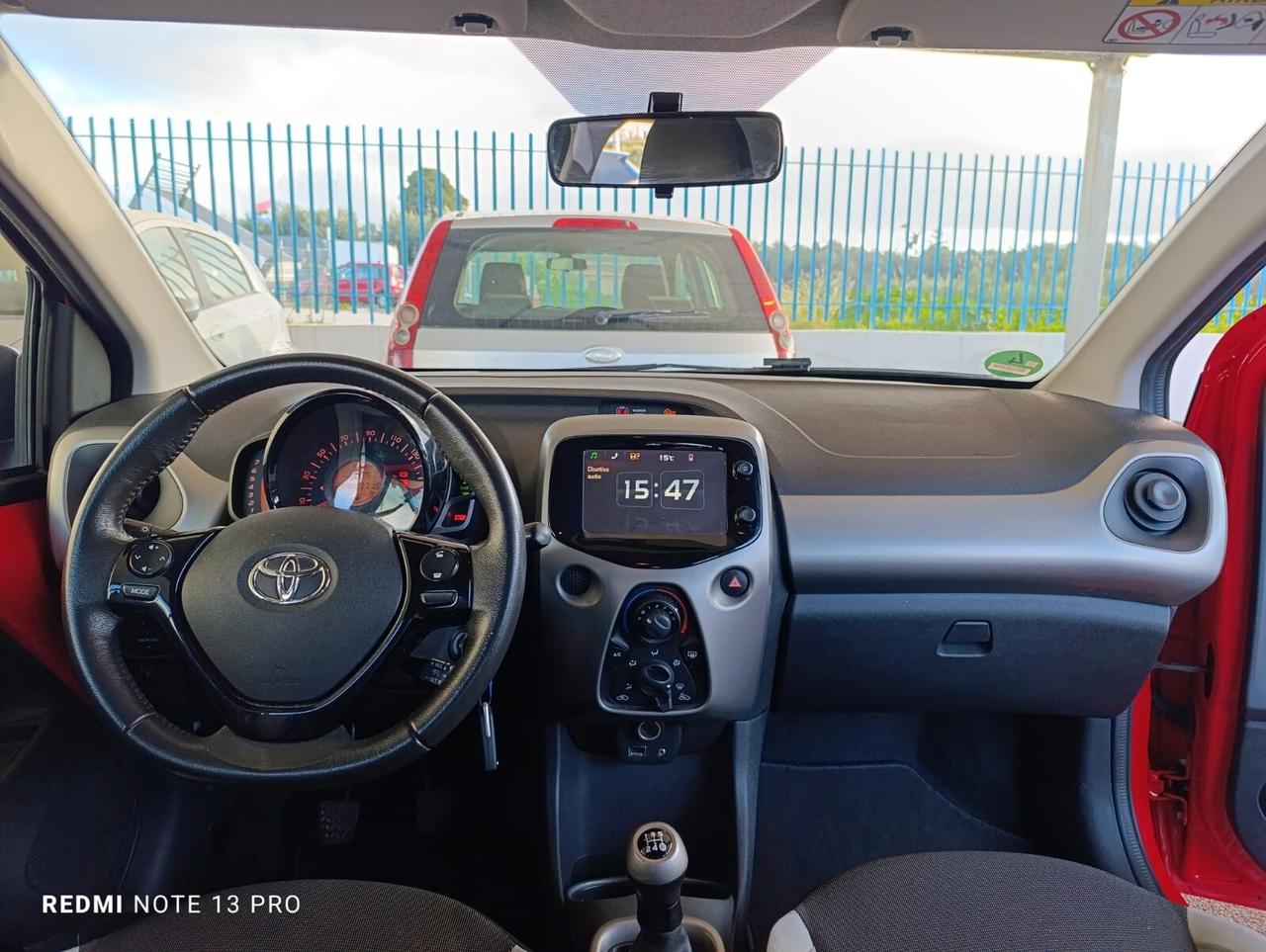 Toyota Aygo 1.0 cc 69 CV 5 porte x-cool 2015