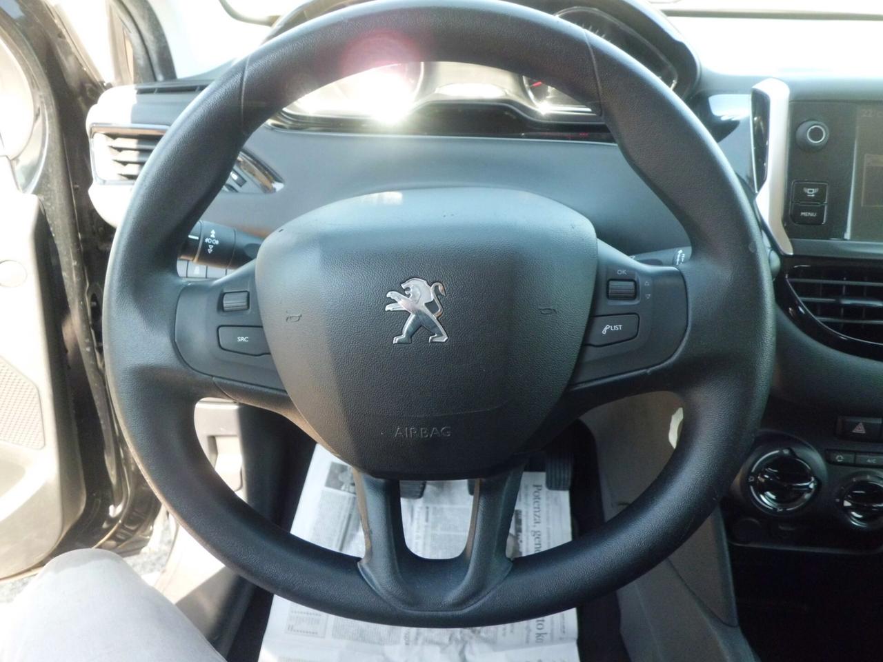 Peugeot 208 1.2 VTi 82 CV 5 porte Allure
