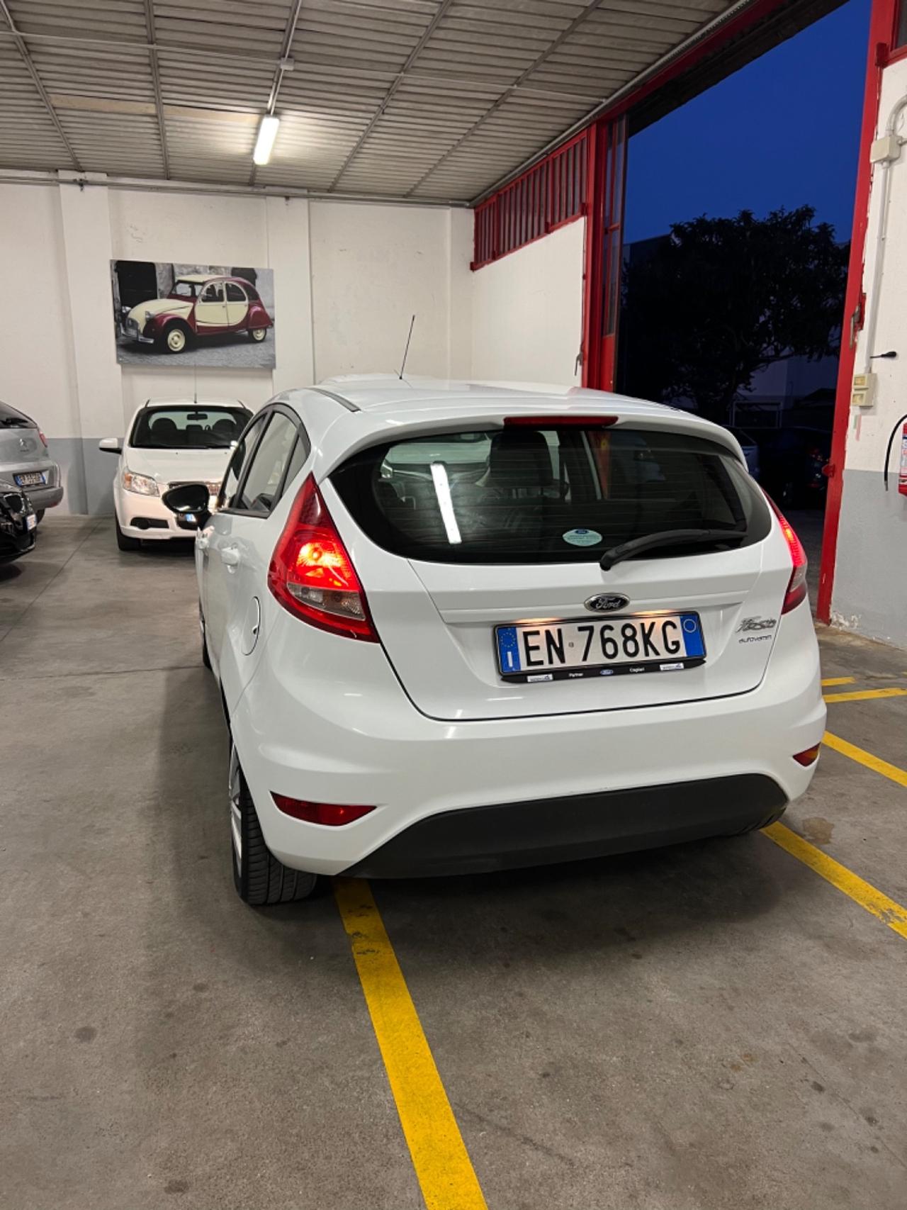 Ford Fiesta 1.4 TDCi 70CV 5 porte Titanium
