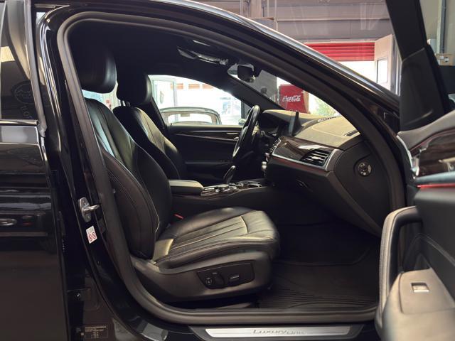 BMW 540 i xDrive Touring Luxury