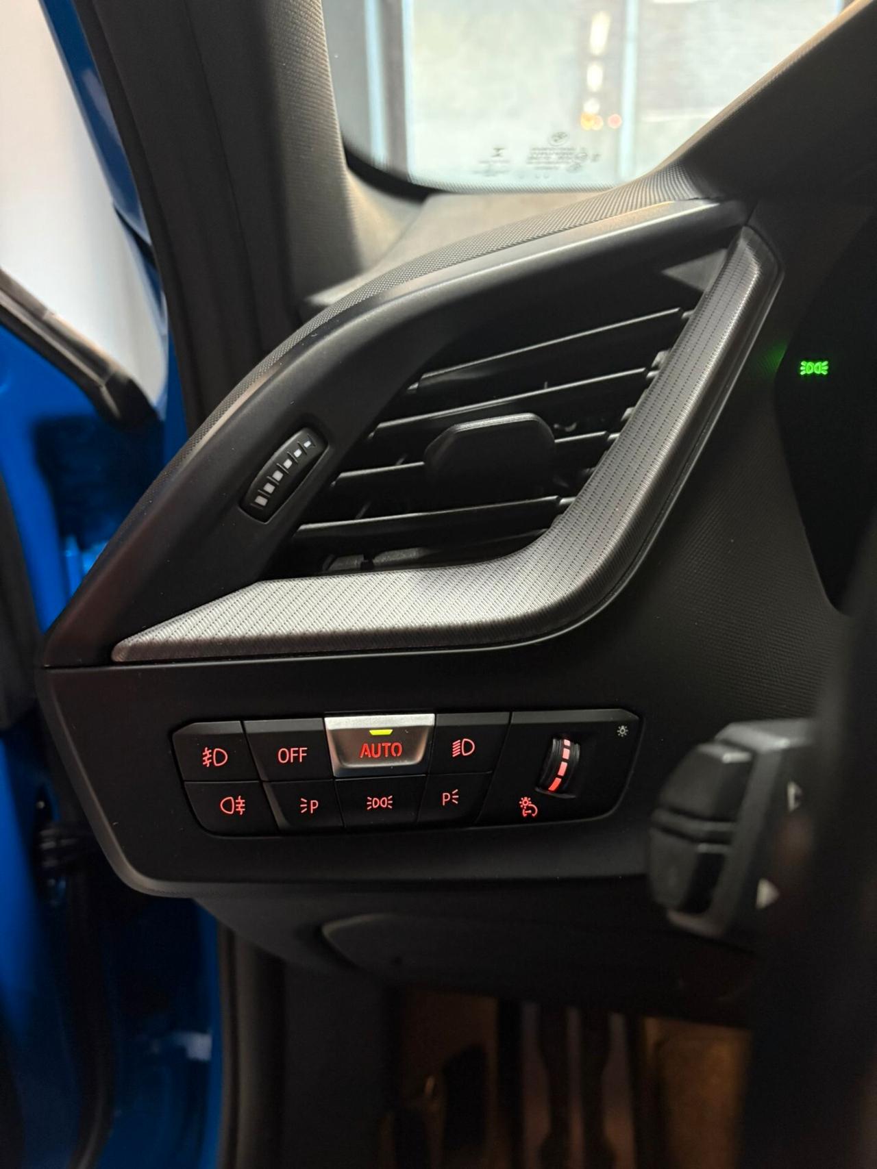 Bmw 118 118d 5p. Msport