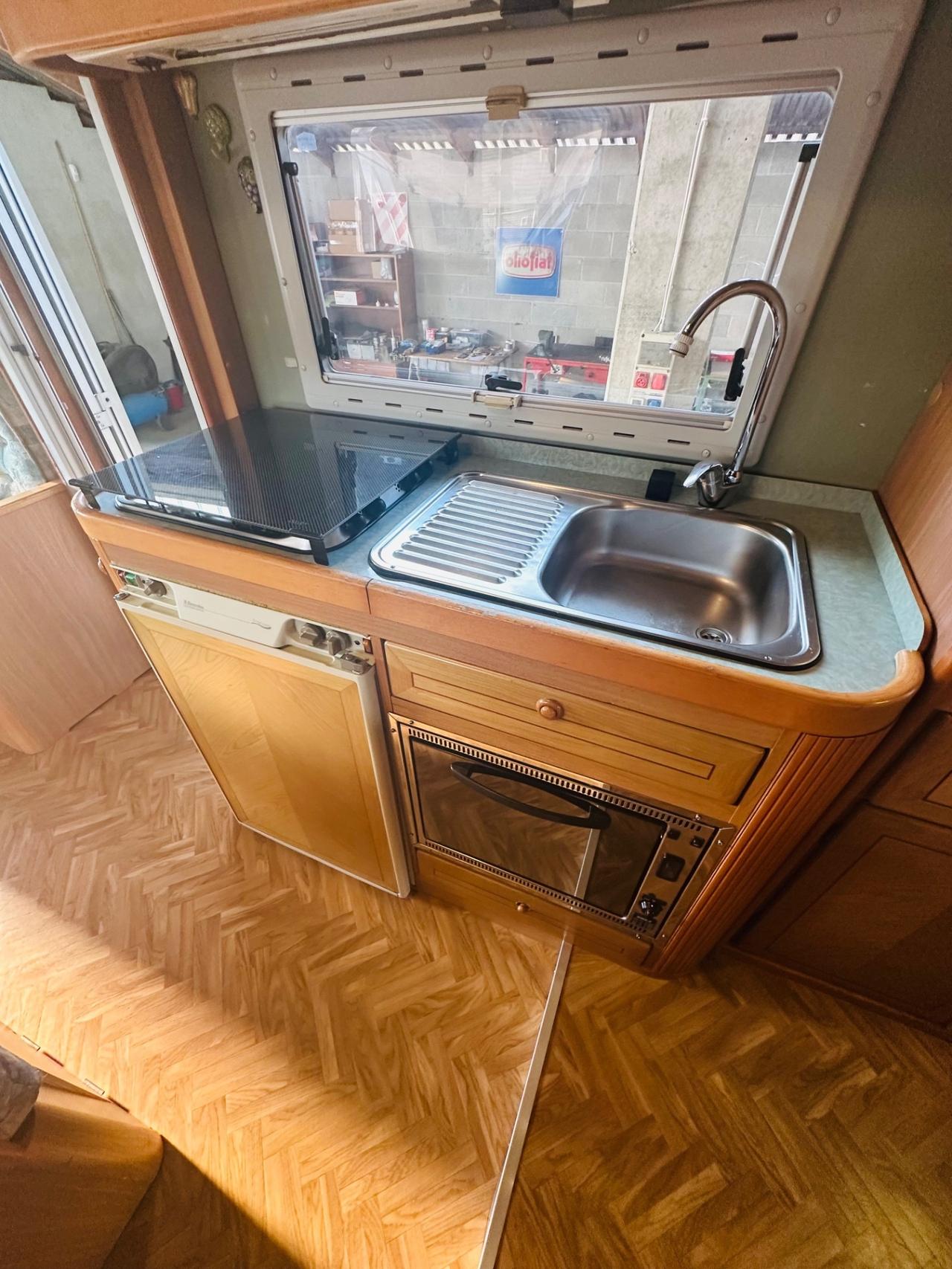 Mobilvetta euroyatch su dayli 35-12