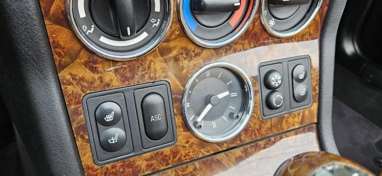 Bmw 2.2 Roadster Kyalami Individual