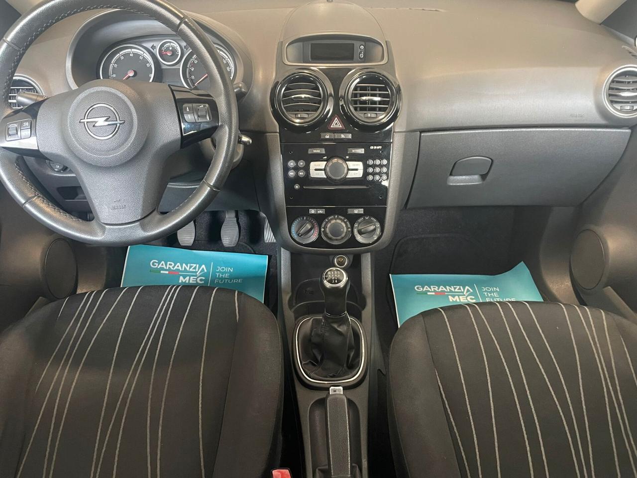 Opel Corsa 1.2 3 porte Club