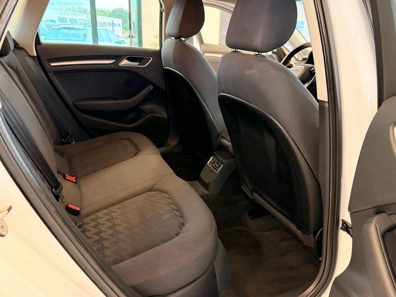 Audi A3 SPB 1.6 TDI clean diesel Ambiente
