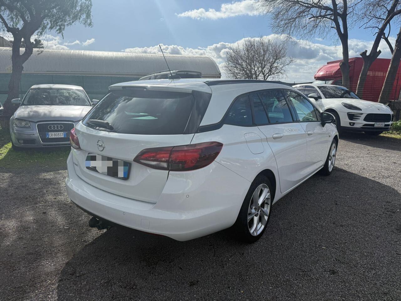 Opel Astra 1.5 CDTI 122 CV