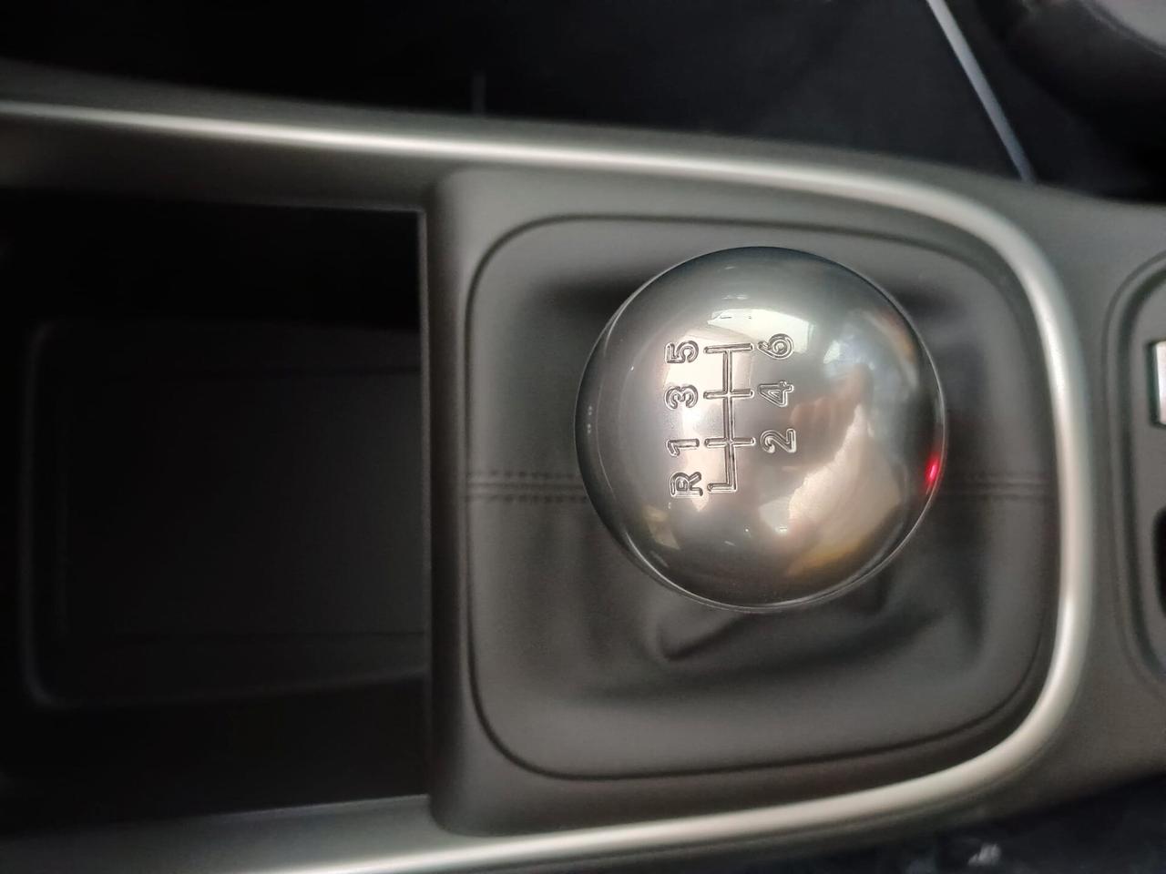 Jeep Avenger 1.2 Turbo 100 CV Altitude bi color