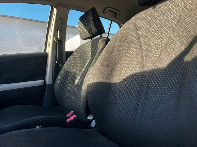 Toyota Yaris Yaris 1.3 5 porte Sol