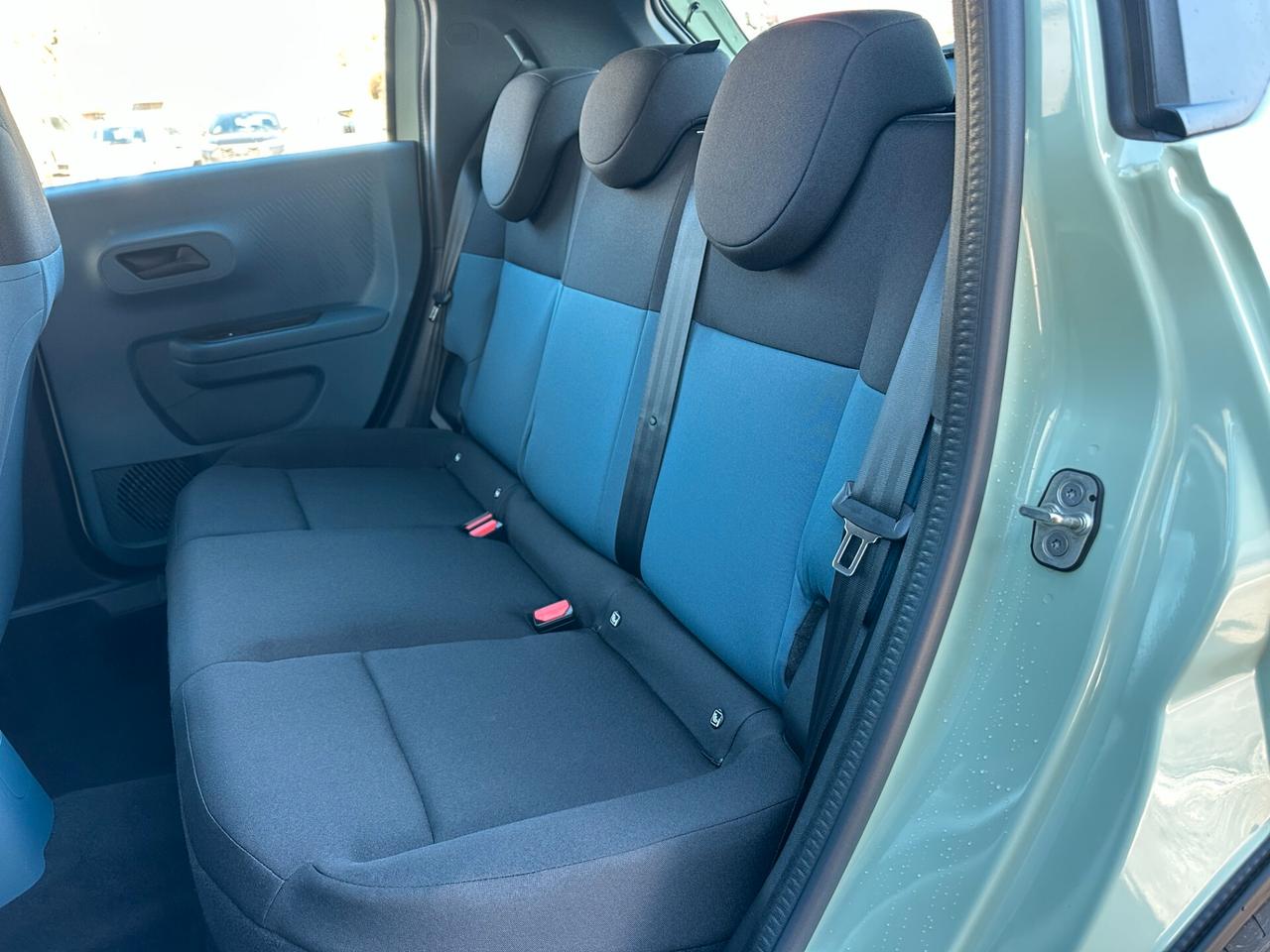 Fiat Grande Panda 1.2 Hybrid 110 CV S&S La Prima