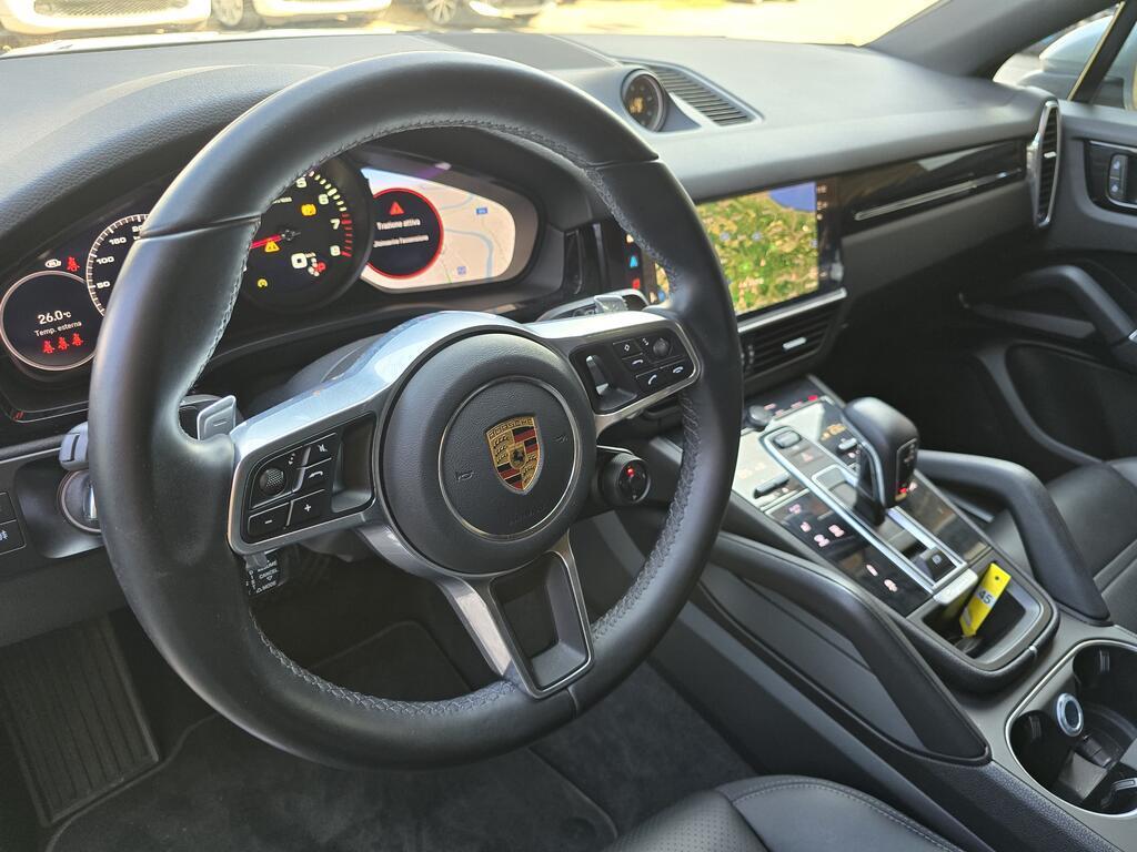 Porsche Cayenne Coupe 3.0 Tiptronic