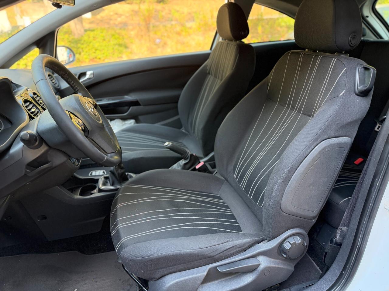 Opel Corsa 1.3 CDTI 75CV OK NEOPATENTATI