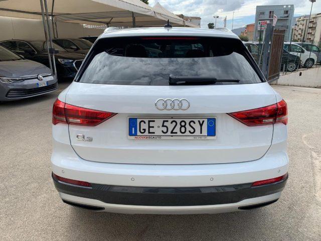 AUDI Q3 35 TDI quattro S tronic Business Advanced