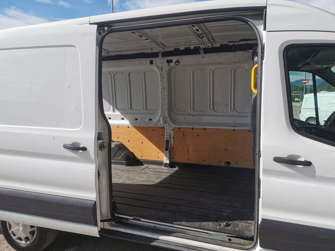 Ford Transit 2.0 DIESEL /OK PERMUTE/UNICO PROPRIETARIO