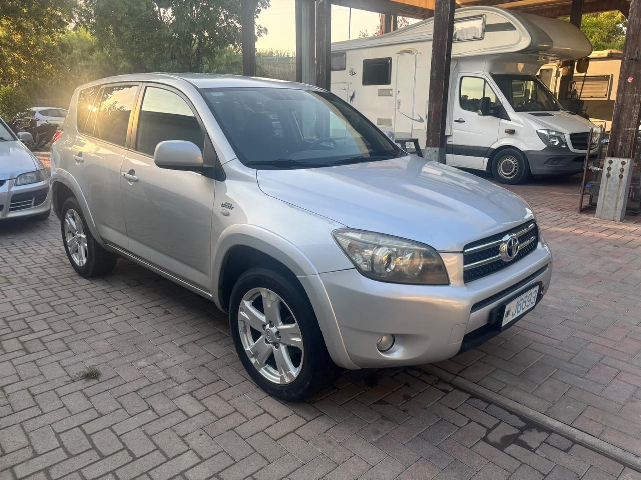 Toyota RAV 4 RAV4 2.2 D-4D 150 CV DPF Sol KM. CERTIFICATI TOYOTA BELLISSIMO PERMUTABILE