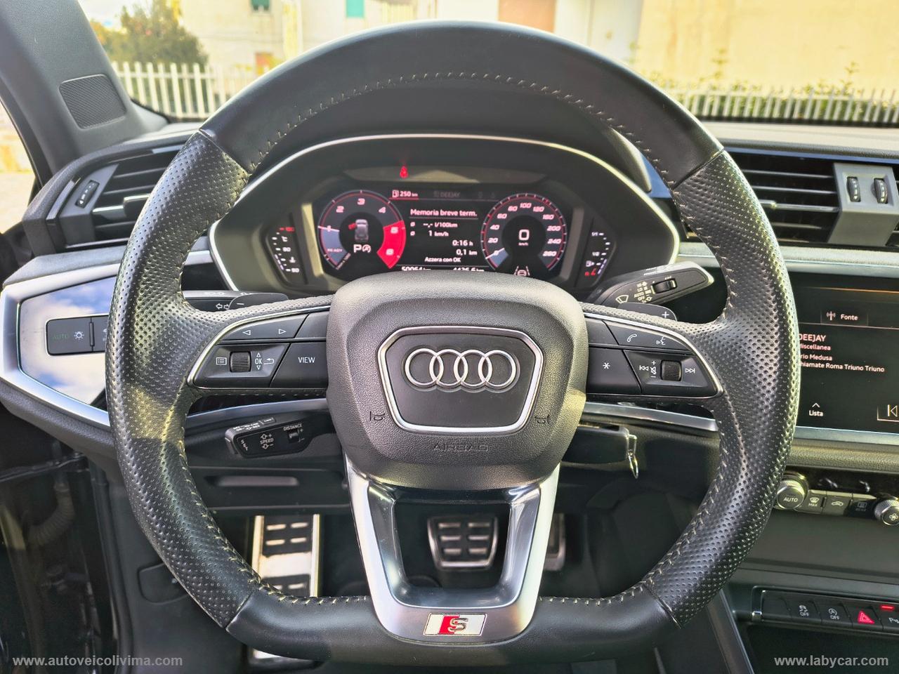 AUDI Q3 35 TDI S tronic Business Advanced S-LINE INTERNO