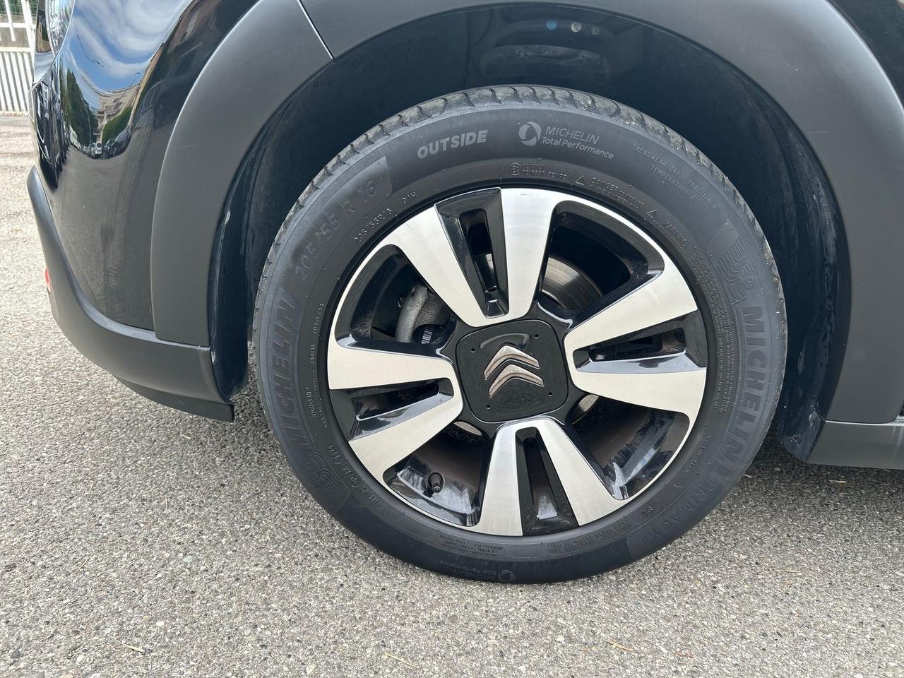 Citroen C3 Shine 1.2 PureTech 83 #6849