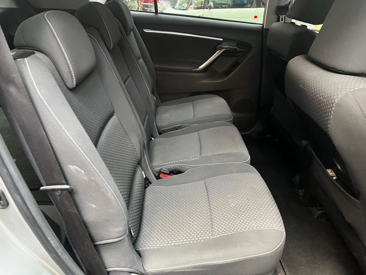 Toyota Verso 1.6 Style 7 posti