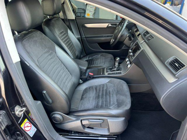 VOLKSWAGEN Passat Var. 2.0 TDI Highline BlueM.Tech.