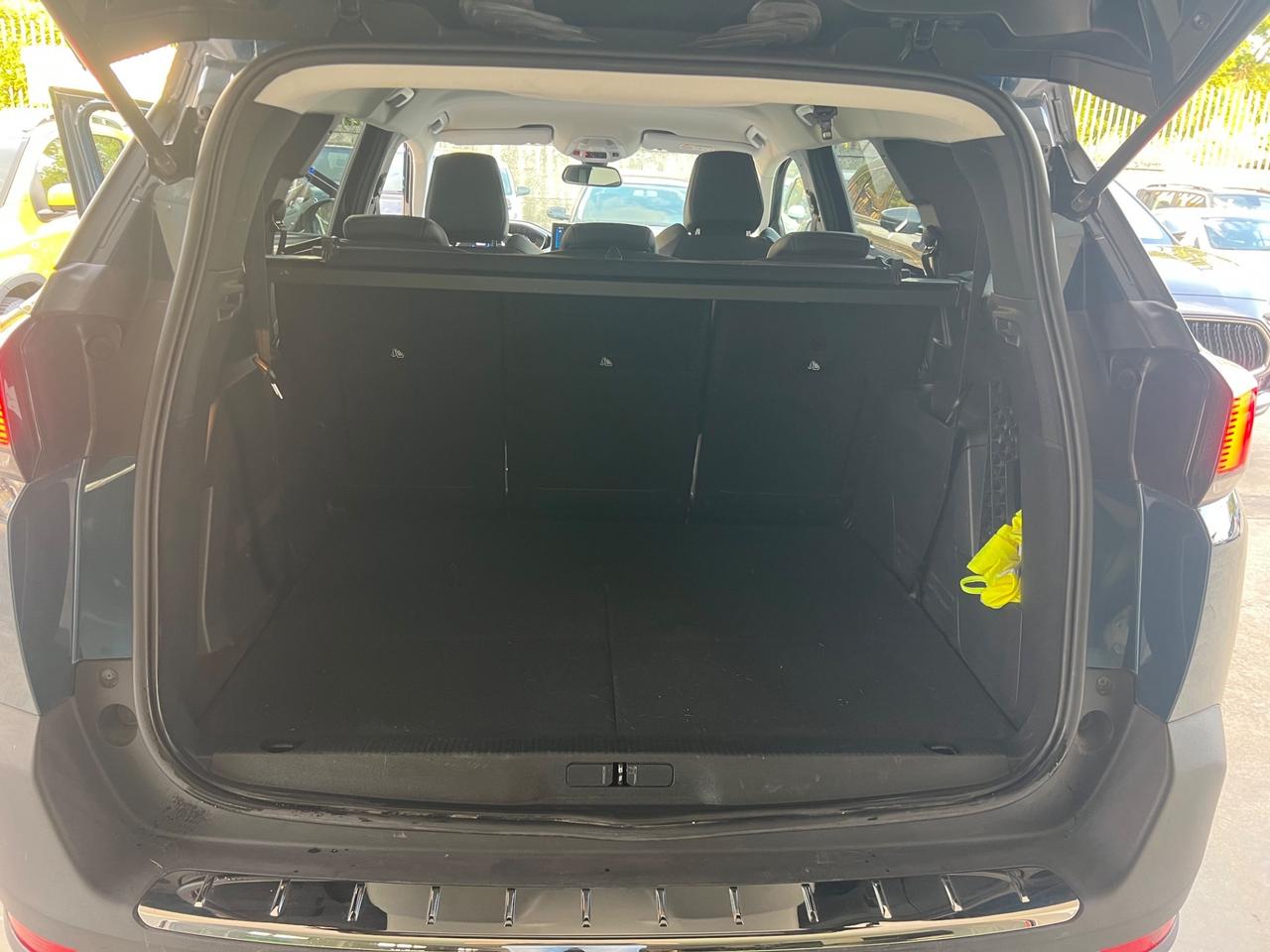 Peugeot 5008 BlueHDi 130 S&S EAT8 Allure Pack