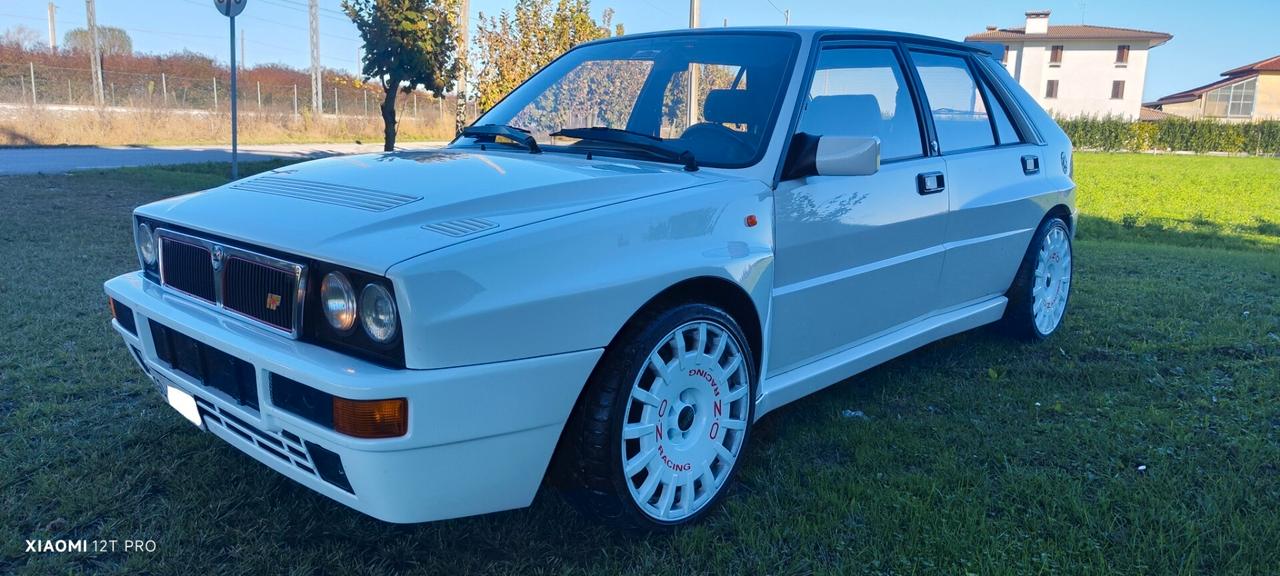 Lancia Delta 2.0 TURBO 16V HF integrale EVOLUZIONE (TARGA ORO ASI)