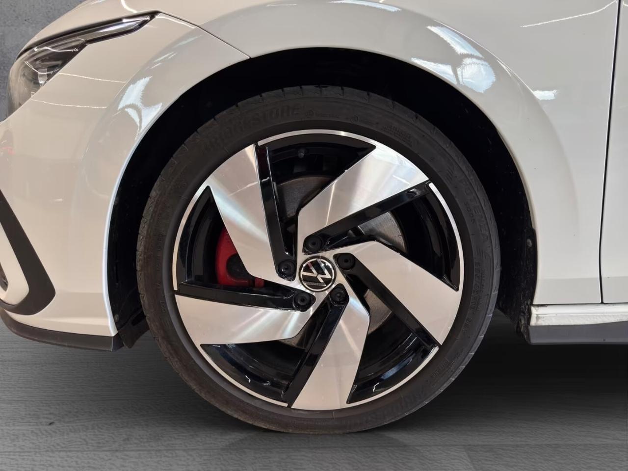 Volkswagen Golf GTI 2.0 TSI DSG LED TELECAMERA