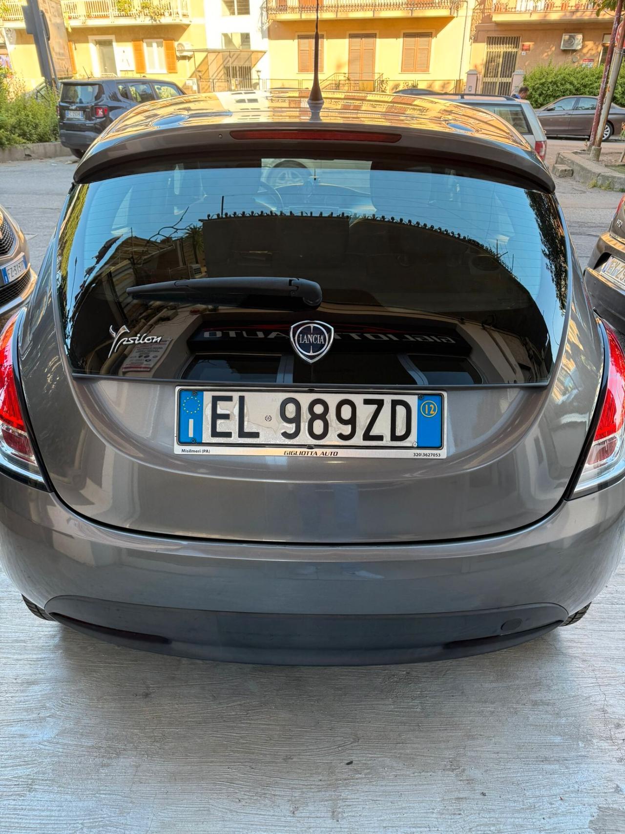 Lancia Ypsilon 2012 1.2 69 CV 5 porte GPL Ecochic Silver