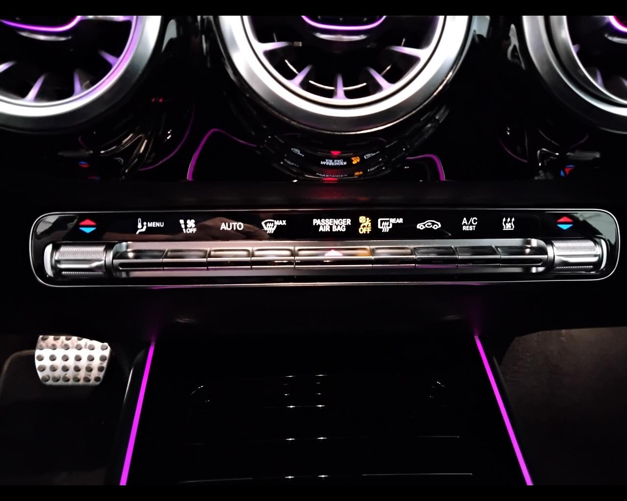 Mercedes-Benz GLA-H247 2020 - GLA 250 e phev (eq-power) Premium auto